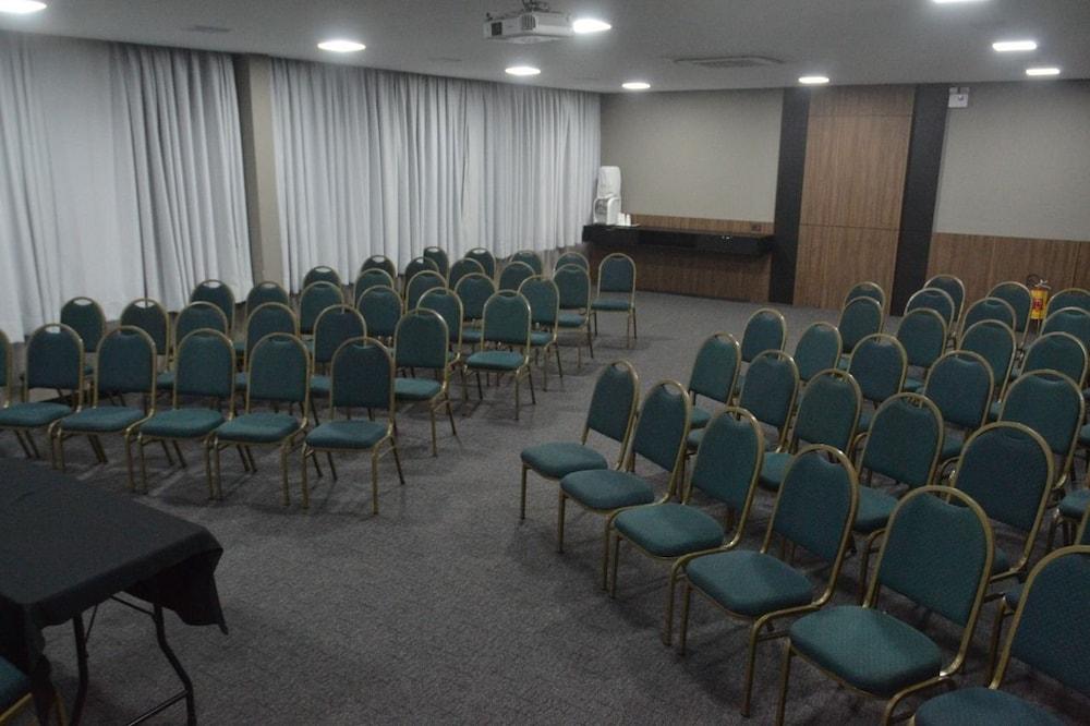 Premium Vila Velha Ponta Grossa Ponta Grossa  Dış mekan fotoğraf